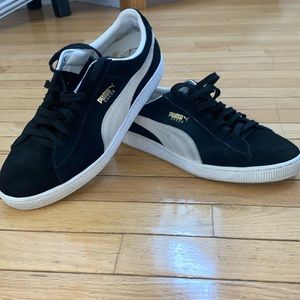 Puma Suede Vintage Sneaker Men's Size 11 Black/ White